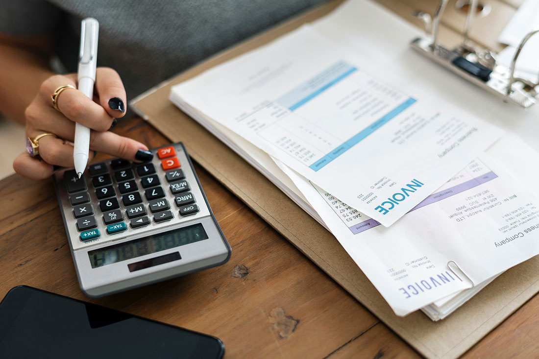 5 Serious Money Lessons for New Solopreneurs