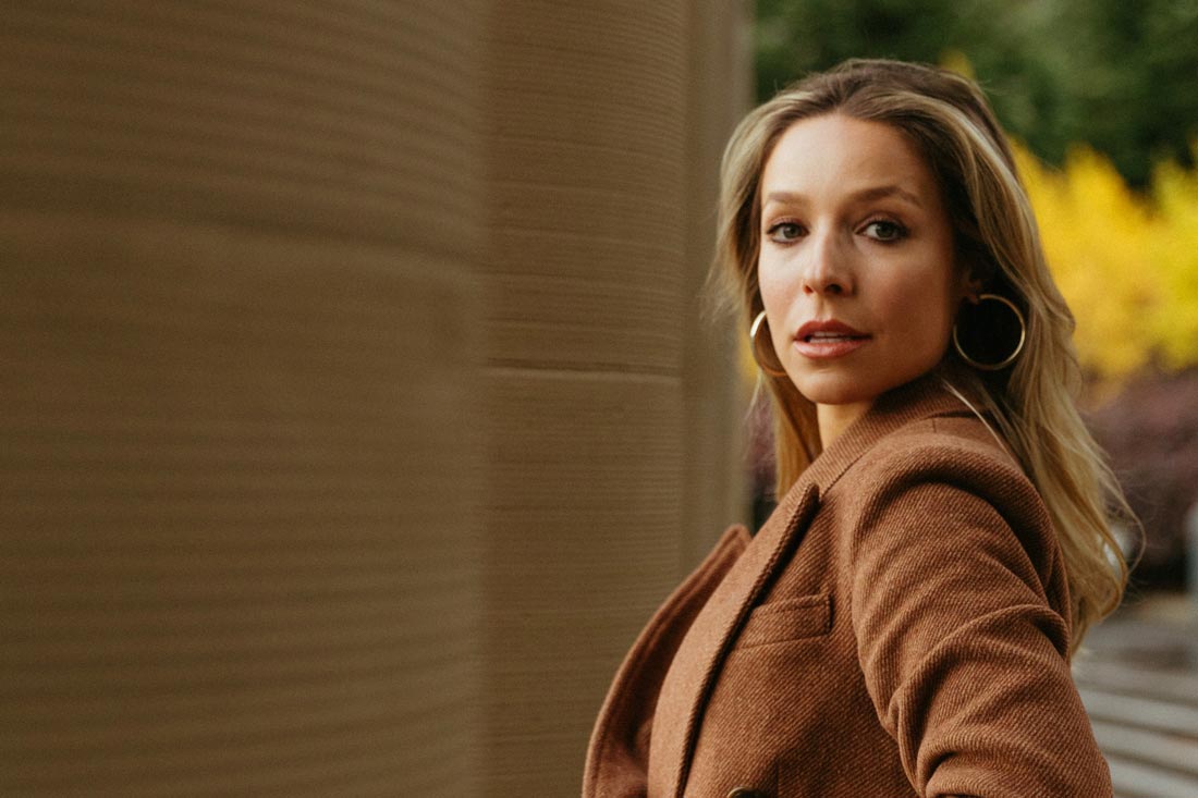 Portrait of Kira Dixon