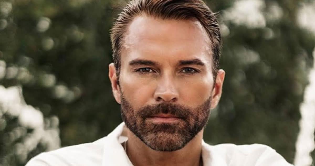 Why Entrepreneurial Presence Is a Leadership Power Move