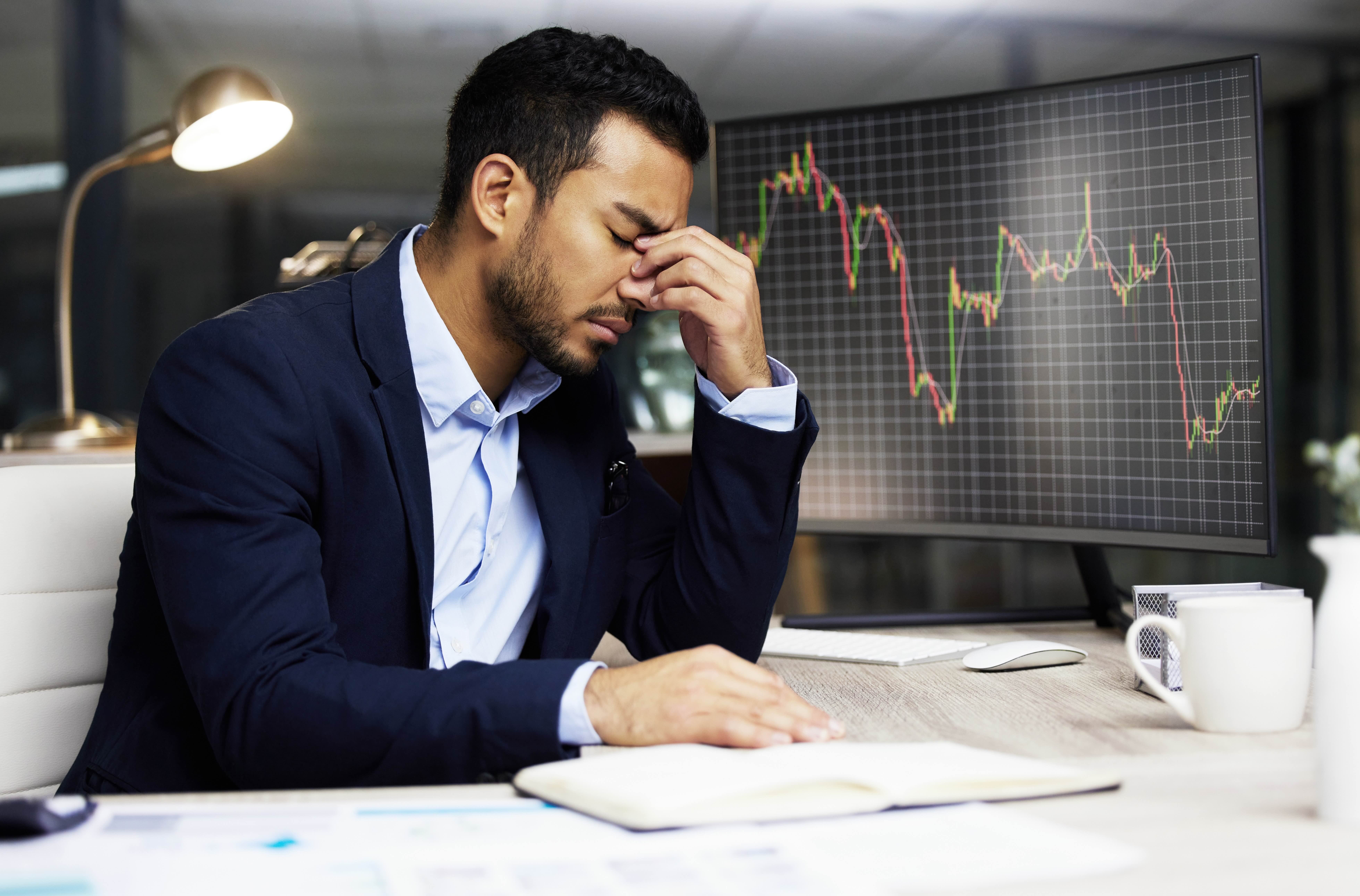 how-to-handle-a-market-crash-slug-featured
