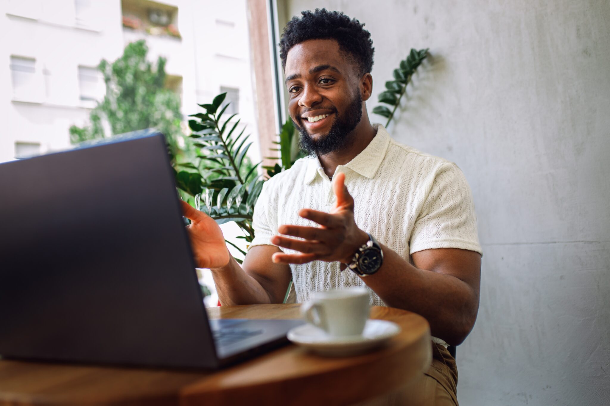 How to Network With LinkedIn ‘Coffee Chats’ in 2026