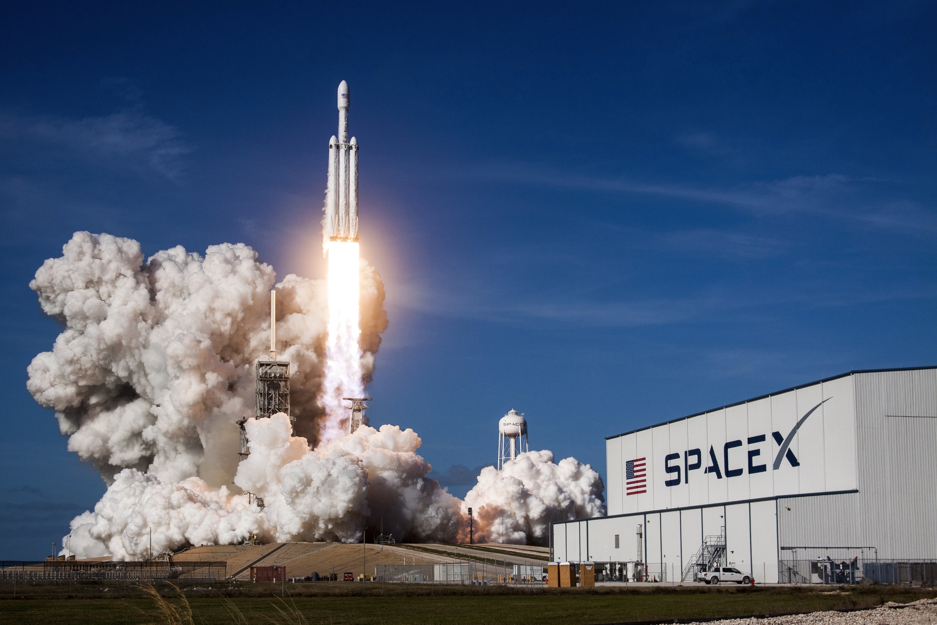 spacex-ipo-startup-strategy-lessons-slug-featured