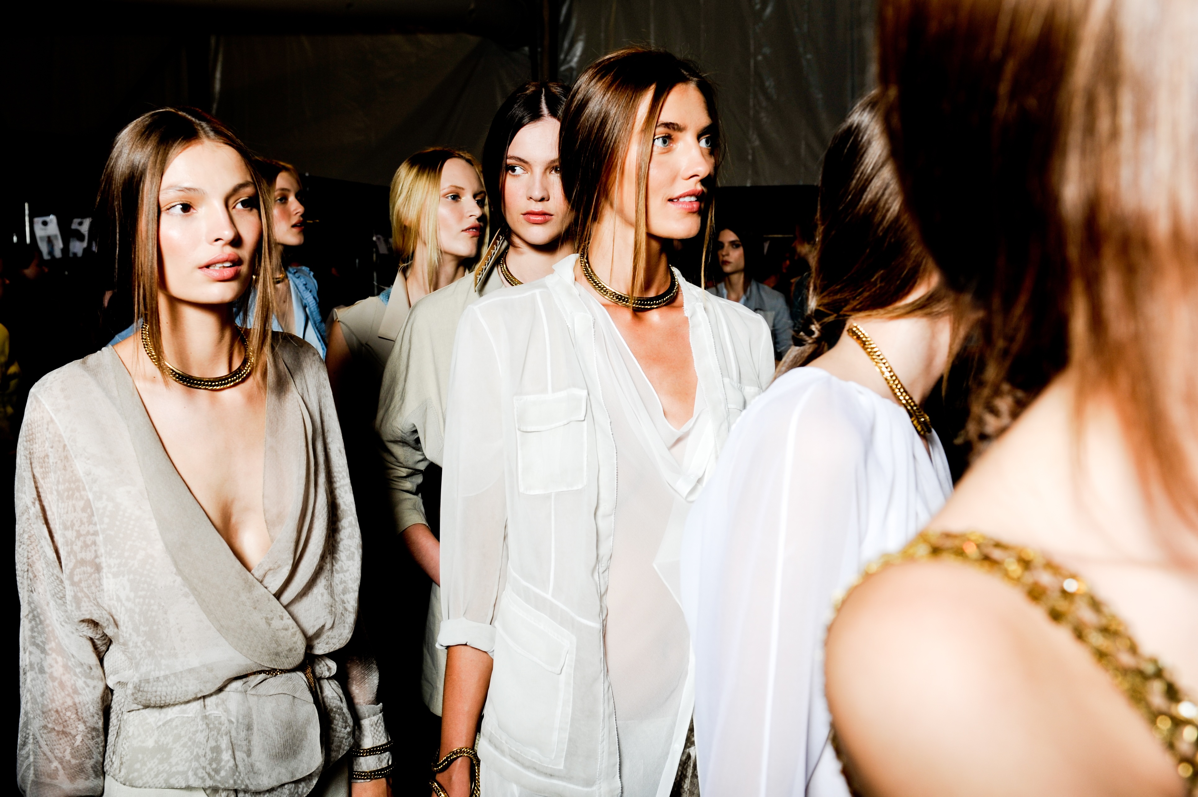 Tahari Show