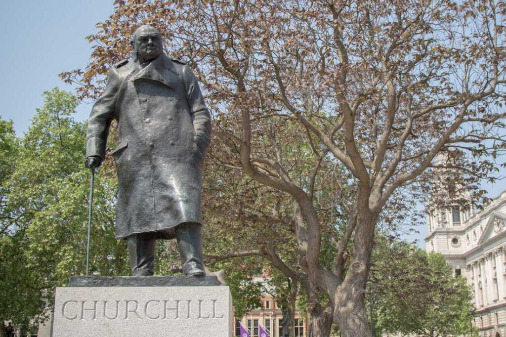 Winston Churchill Statue 1024x682