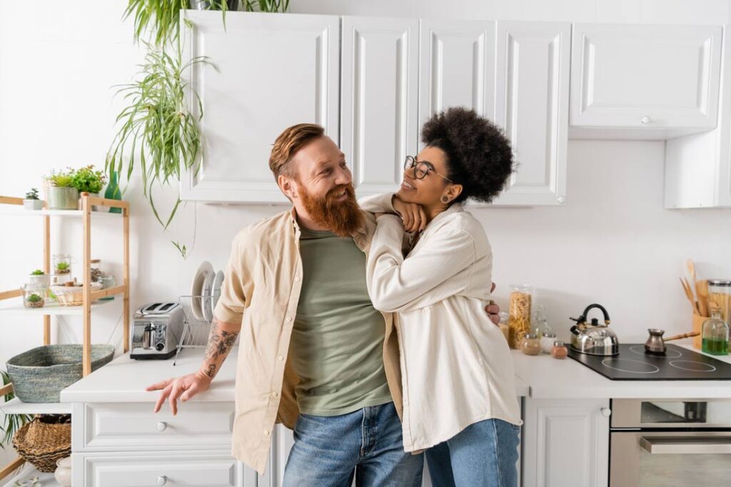 couple using workplace etiquette at home for happy life