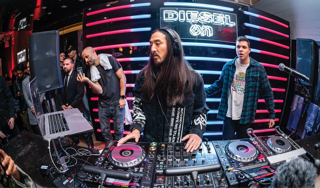 Steve Aoki