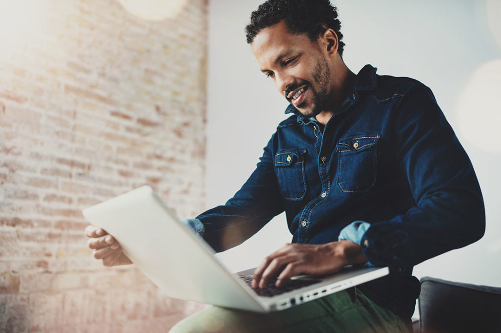 3 Steps To Take To Turn Your Side Hustle Into A Full Time Business 1024x682