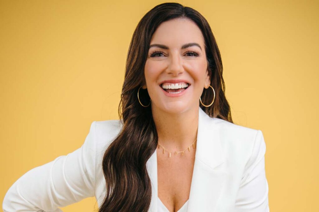 Amy Porterfield helps people find your why