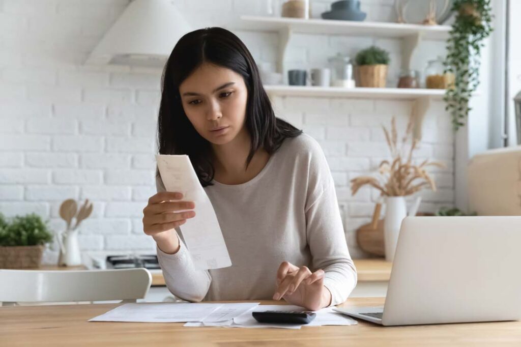 woman learning the financial basics