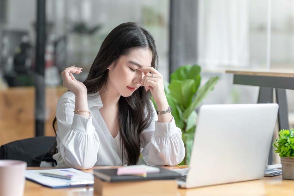 woman stressed at work