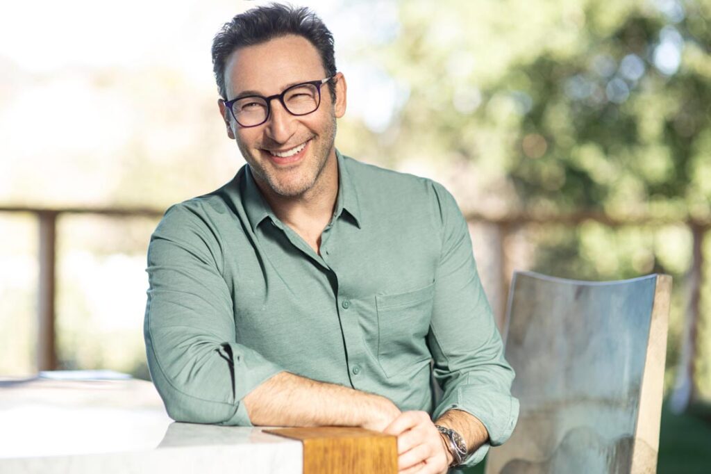 Simon Sinek, a personal and professional development influencer