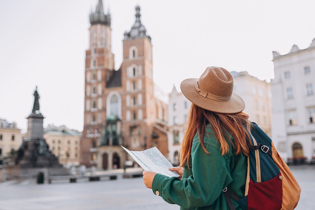 Young tourist gets lost during a spontaneous trip, travels around the world