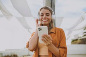 The Brain-Boosting Power of Audiobooks