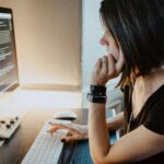 woman using ai for project at work