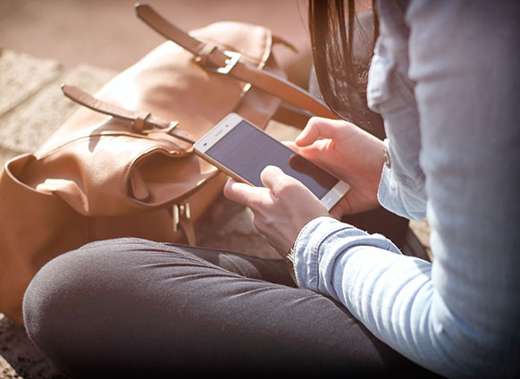 What I Learned About Relationships From 30 Days Without Texting