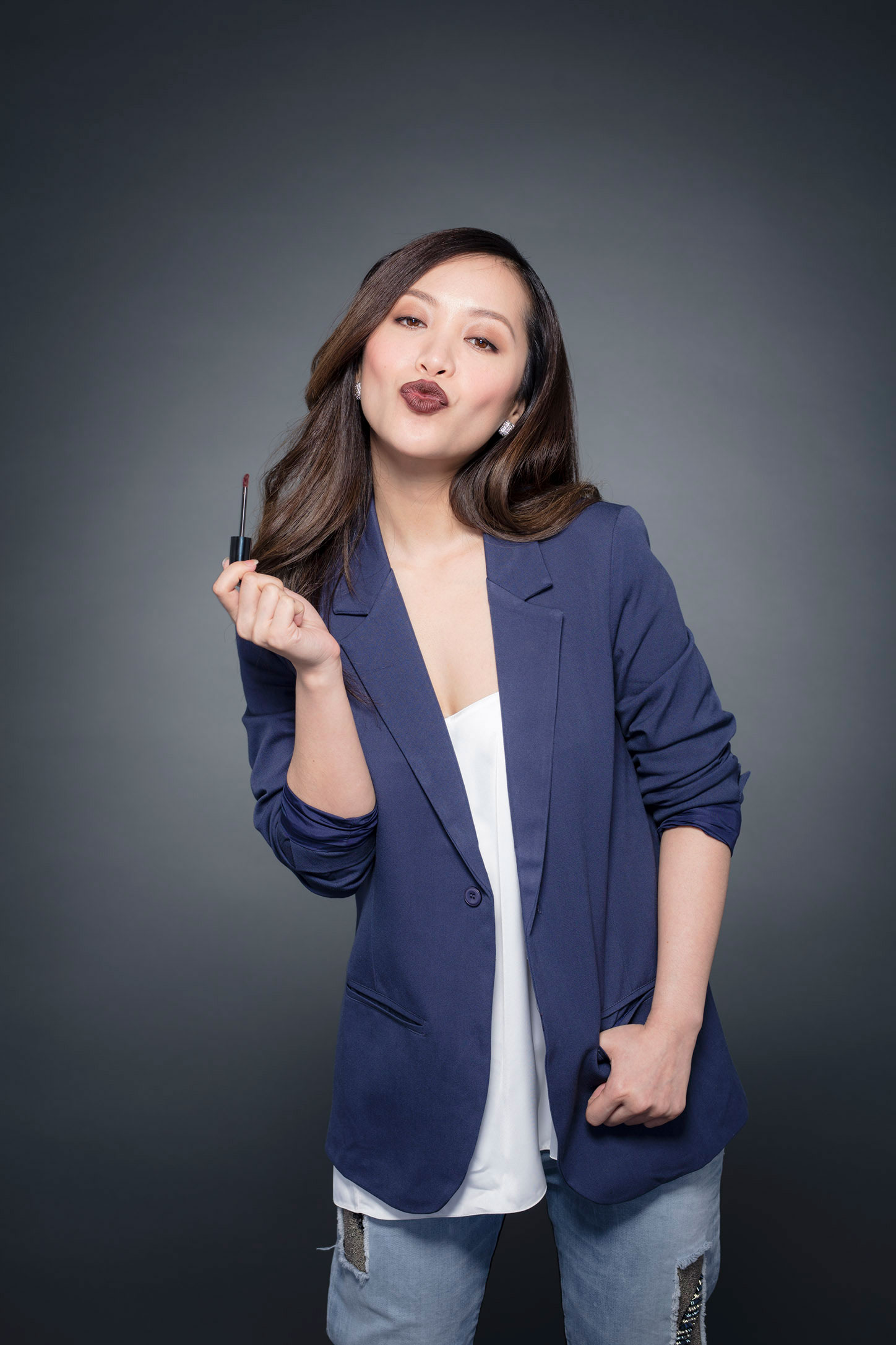How Michelle Phan Built a $500 Million Beauty Empire 